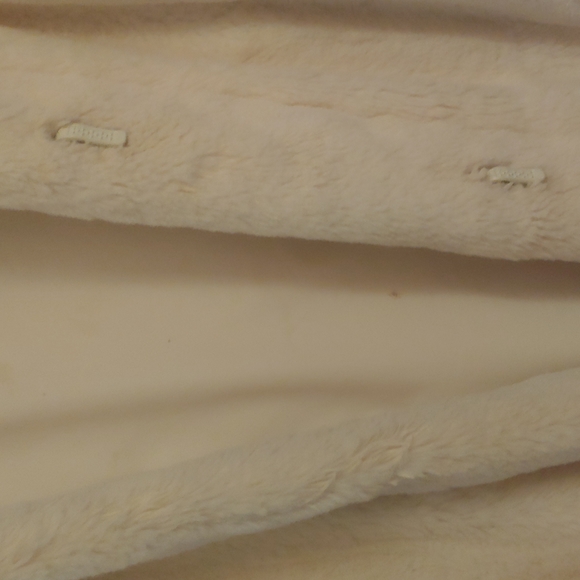 Reversible fabulous faux fur - Picture 4 of 4